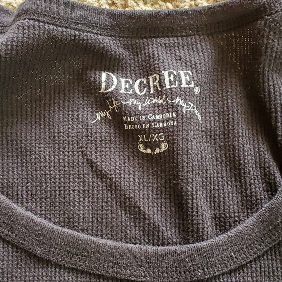 🎈2for$10🎈Decree black thermal shirt - Picture 3 of 4